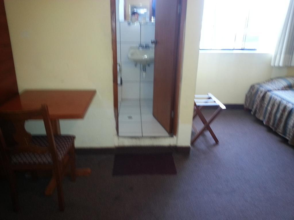Hotel Regency Lima Buitenkant foto